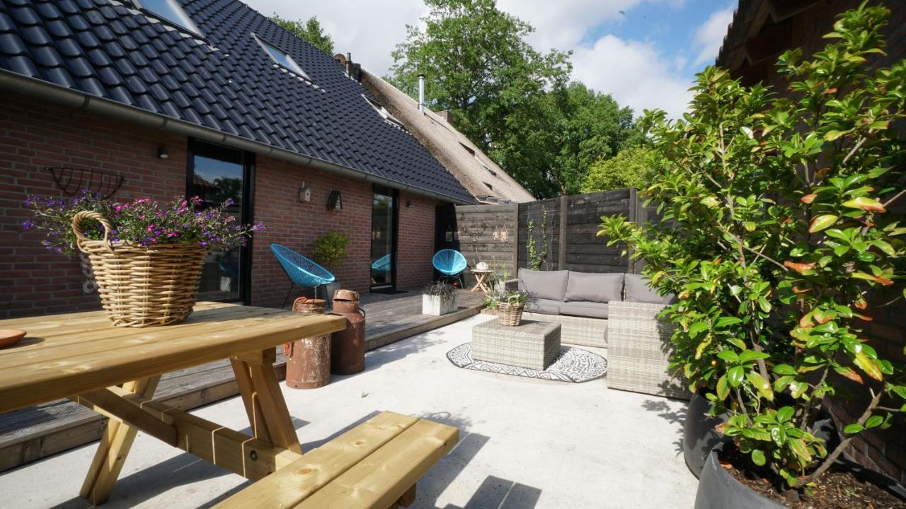 Bed En Breakfast Het Oelenest Hooghalen Exterior photo